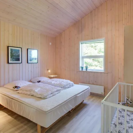 Fredegaest - 700m From The Sea In Ne Jutland By Interhome Holiday home