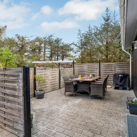 Fredegaest - 700m From The Sea By Interhome * Hals