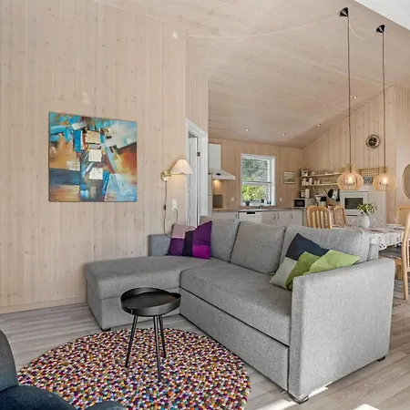 Fredegaest - 700m From The Sea By Interhome Hals